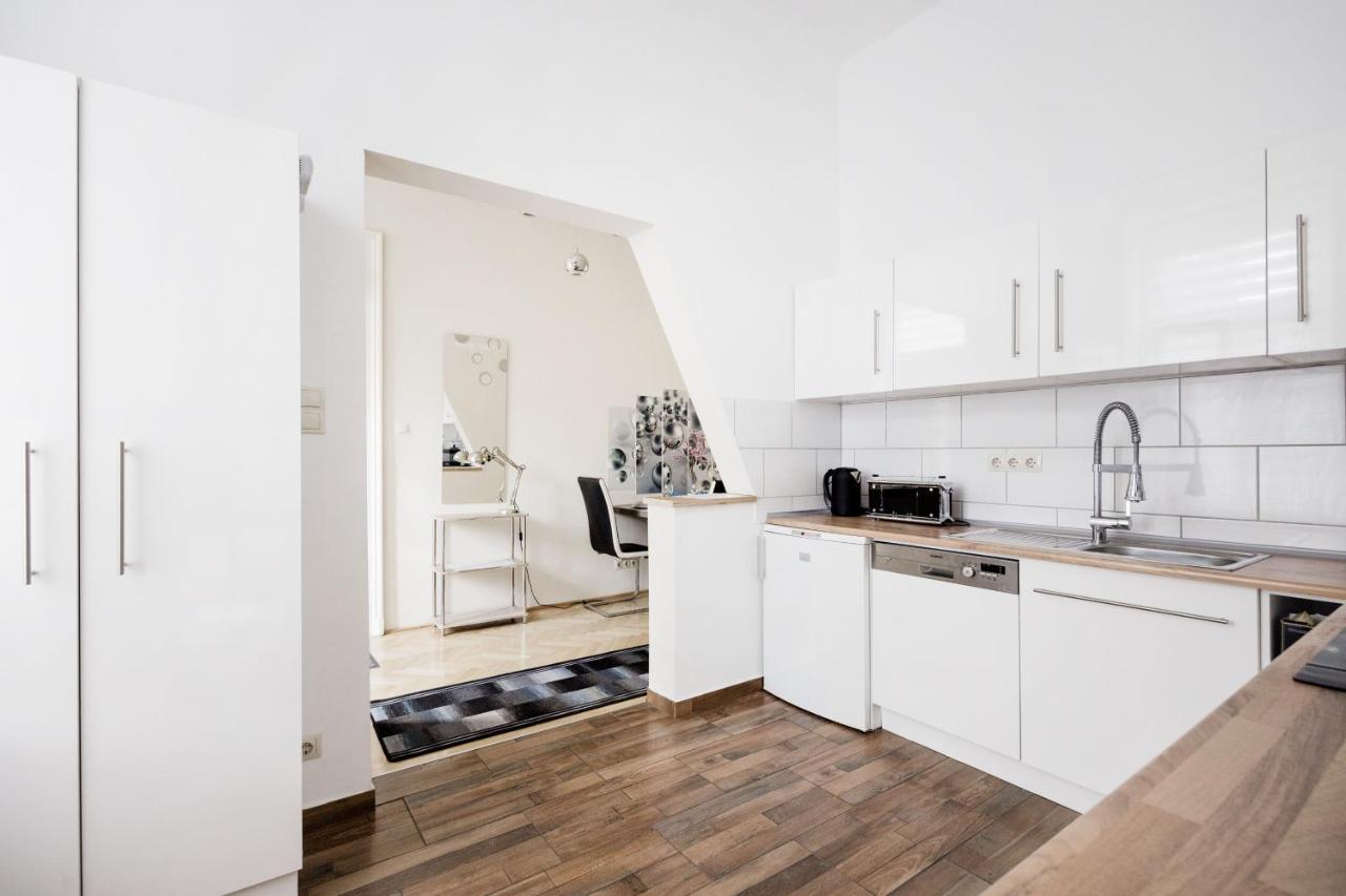 Bubbles Apartment Budapest Exteriör bild