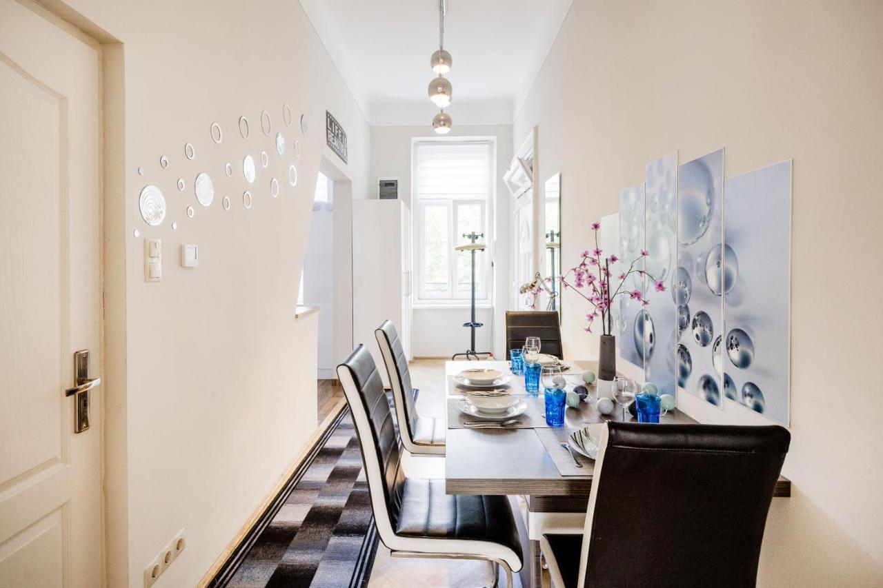 Bubbles Apartment Budapest Exteriör bild